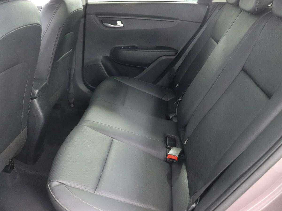 Б/У Киа Рио 2017 года. Фото: #8