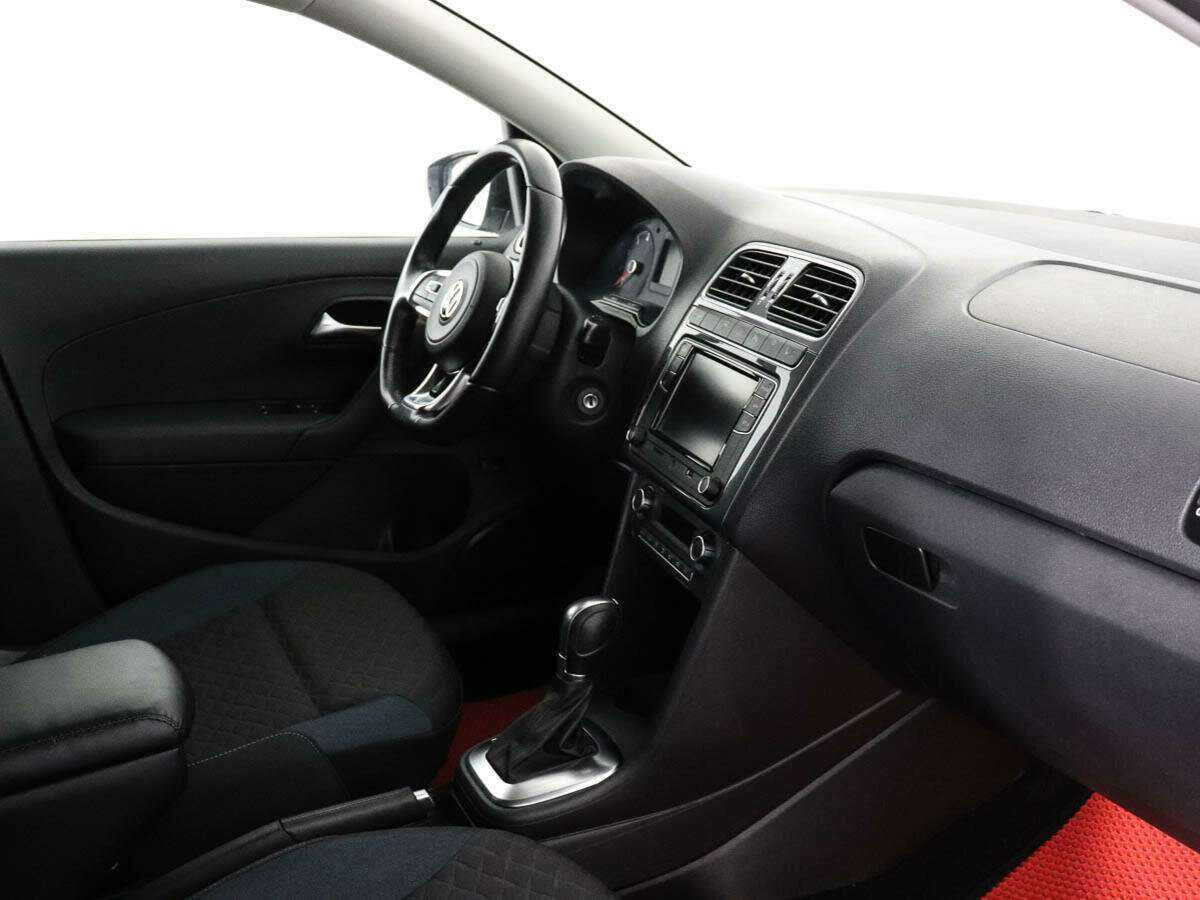 Б/У Фольксваген Поло 2019 года. Фото: #6