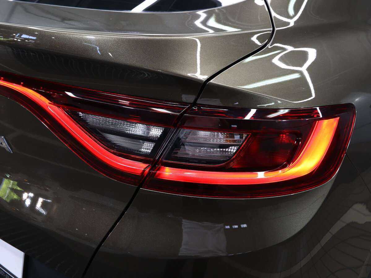 Б/У Рено Аркана 2021 года. Фото: #6