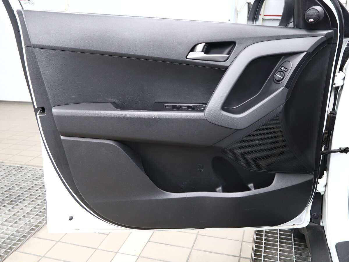 Б/У Хендай Крета 2016 года. Фото: #9