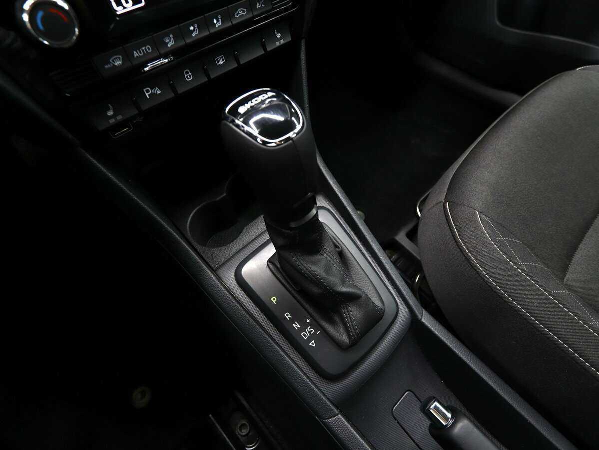 Б/У Шкода Рапид 2018 года. Фото: #17