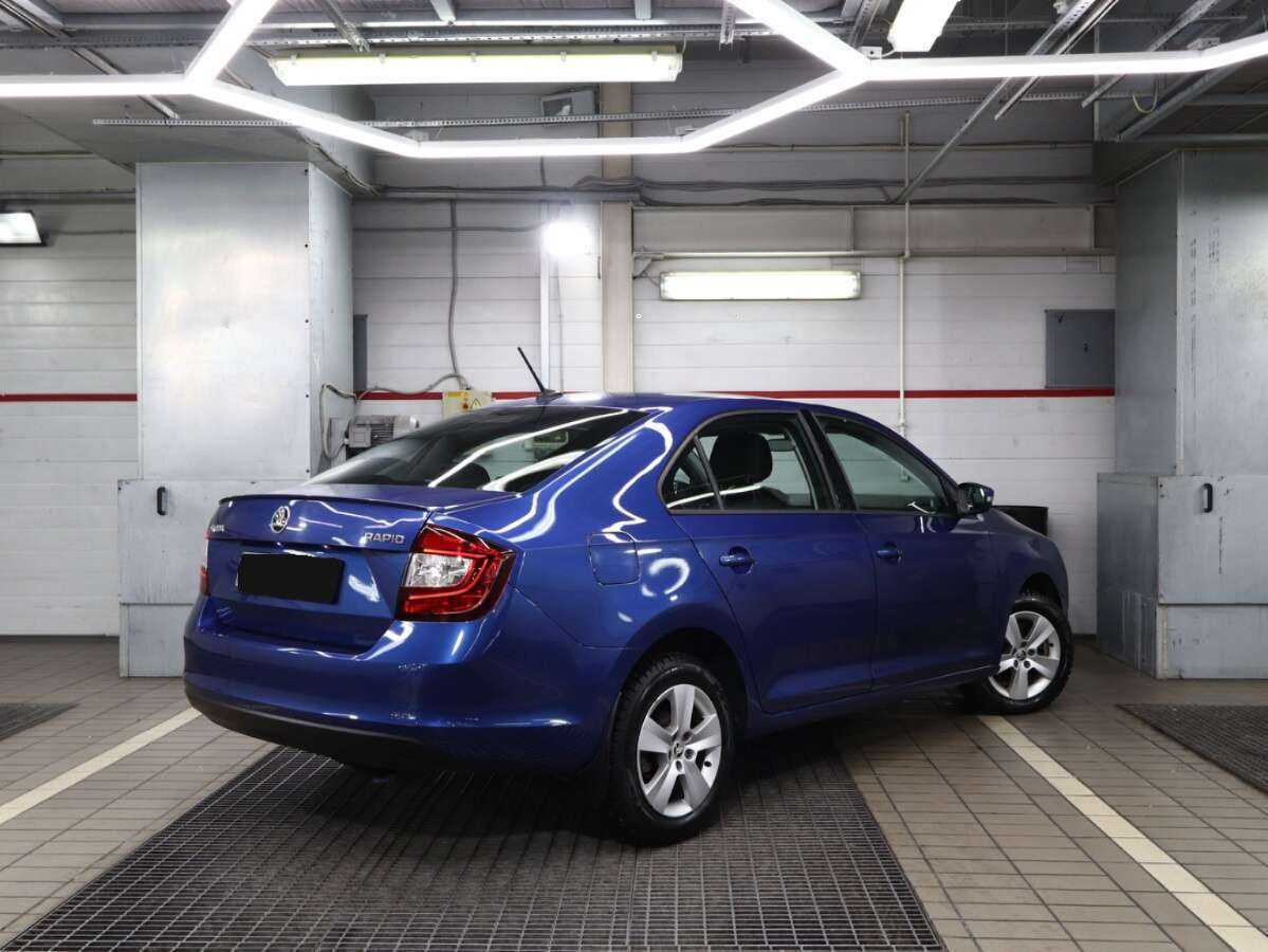 Б/У Шкода Рапид 2018 года. Фото: #1