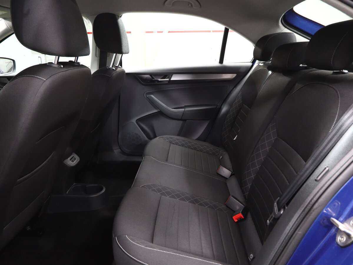 Б/У Шкода Рапид 2018 года. Фото: #10