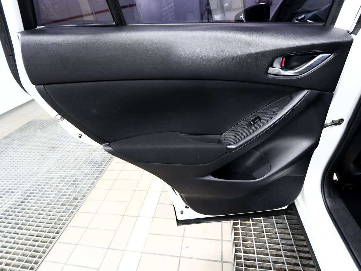 Б/У Мазда Ц-Икс-5 2013 года. Фото: #13