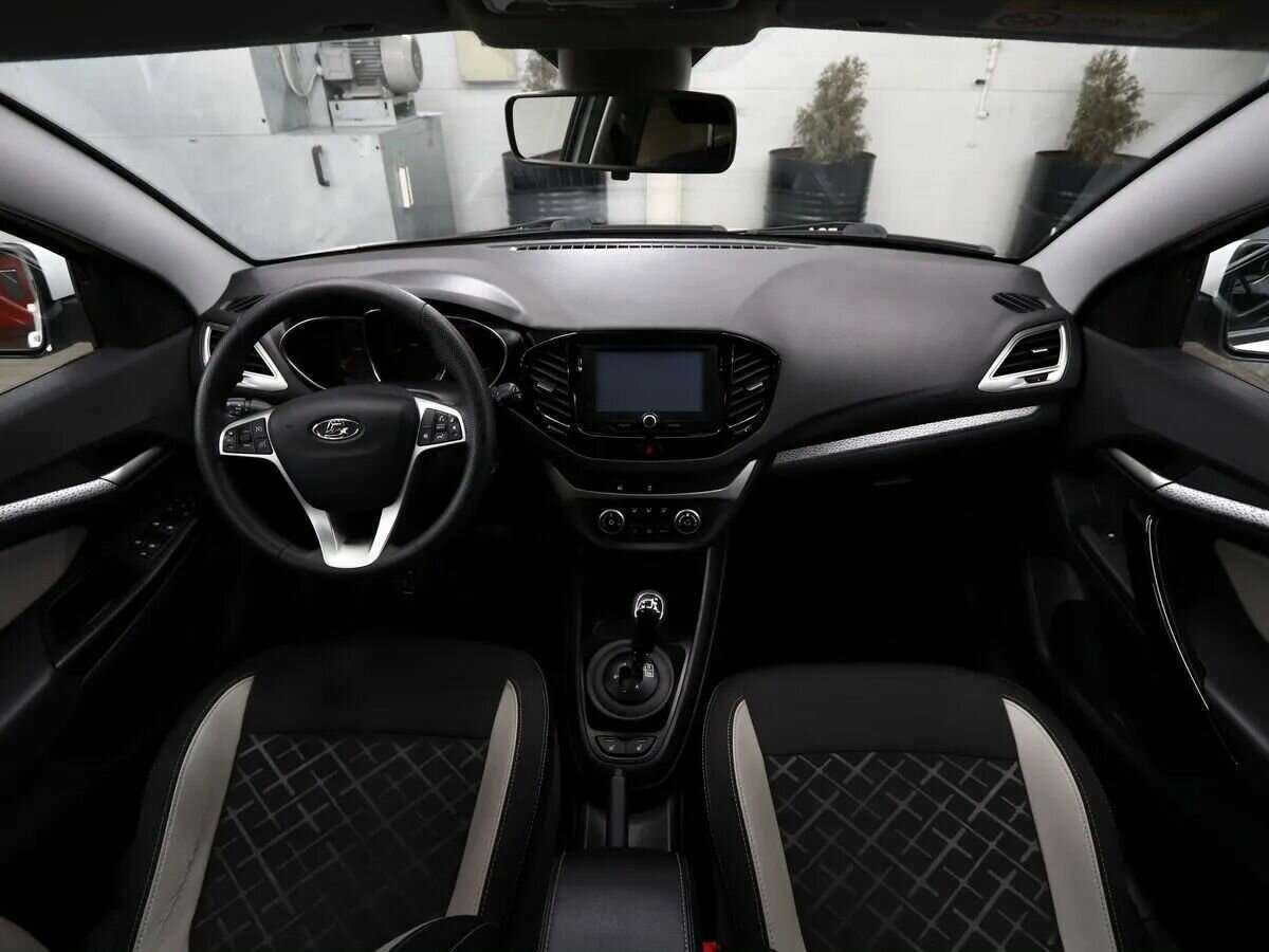 Б/У Лада (ВАЗ) Веста 2018 года. Фото: #9