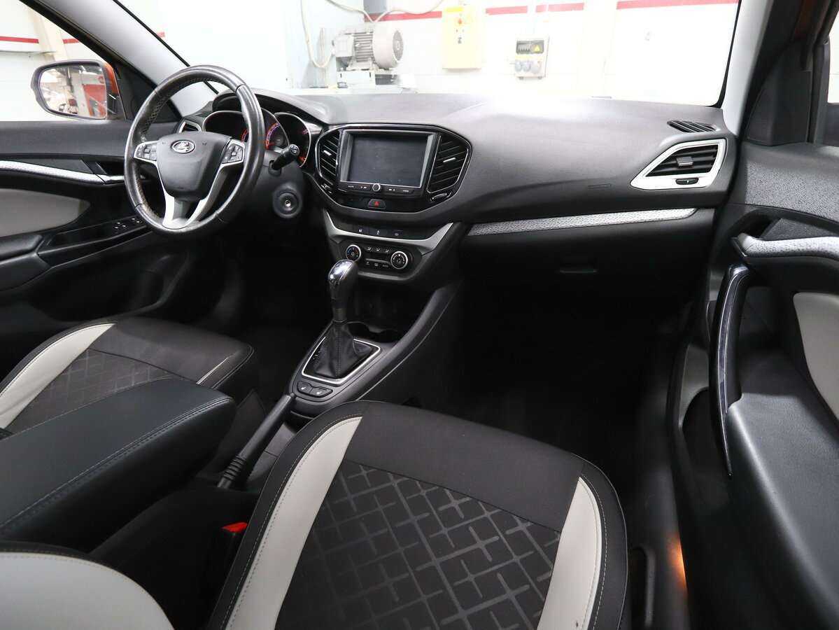 Б/У Лада (ВАЗ) Веста 2021 года. Фото: #8