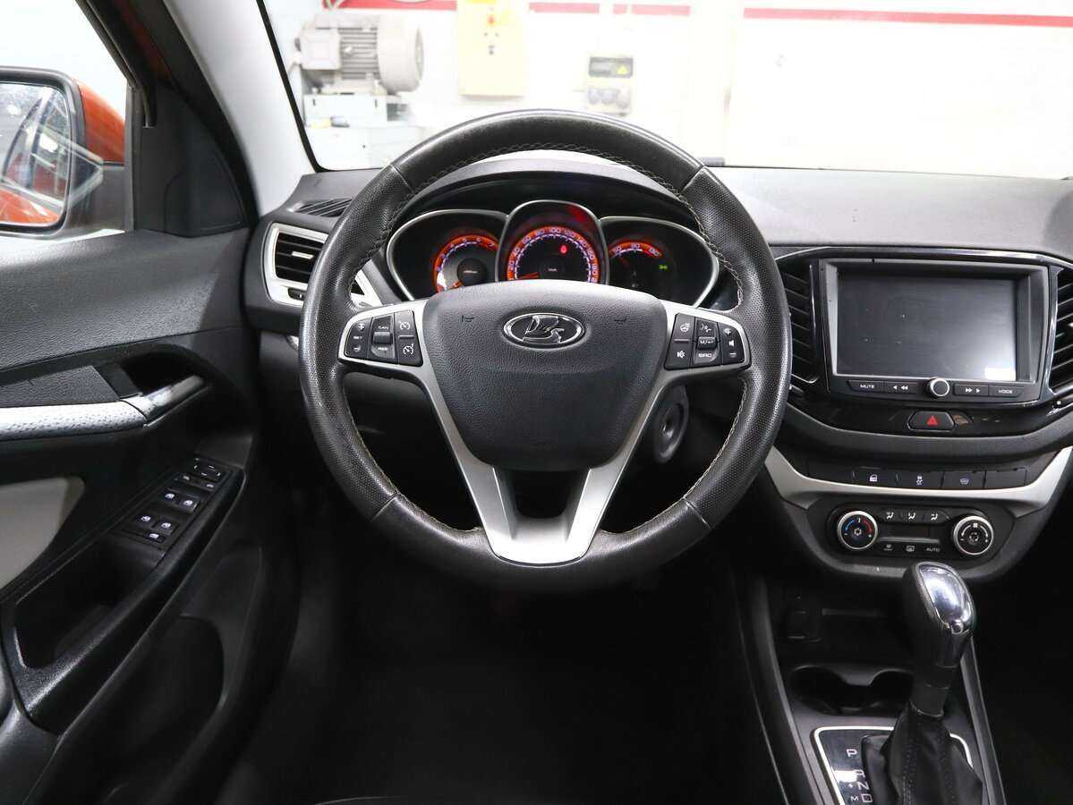 Б/У Лада (ВАЗ) Веста 2021 года. Фото: #11