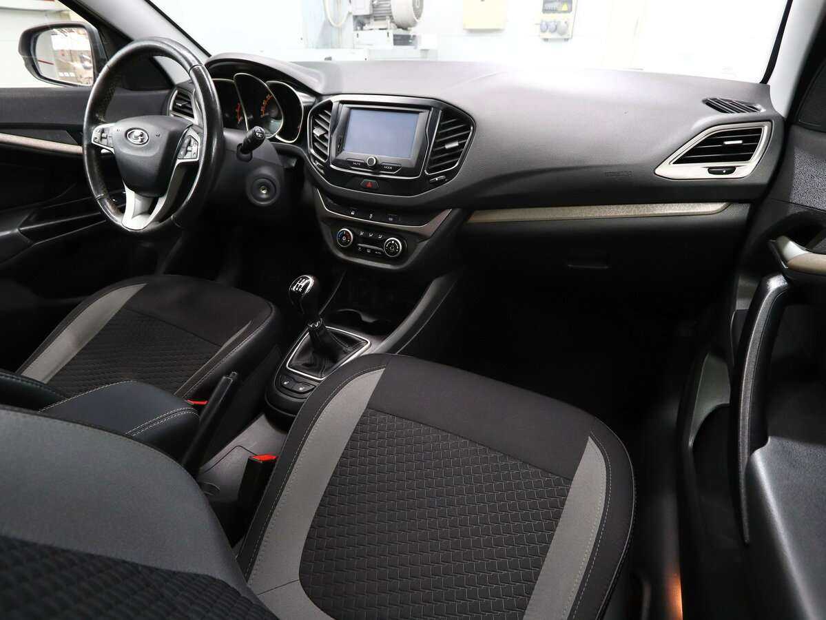 Б/У Лада (ВАЗ) Веста 2020 года. Фото: #8