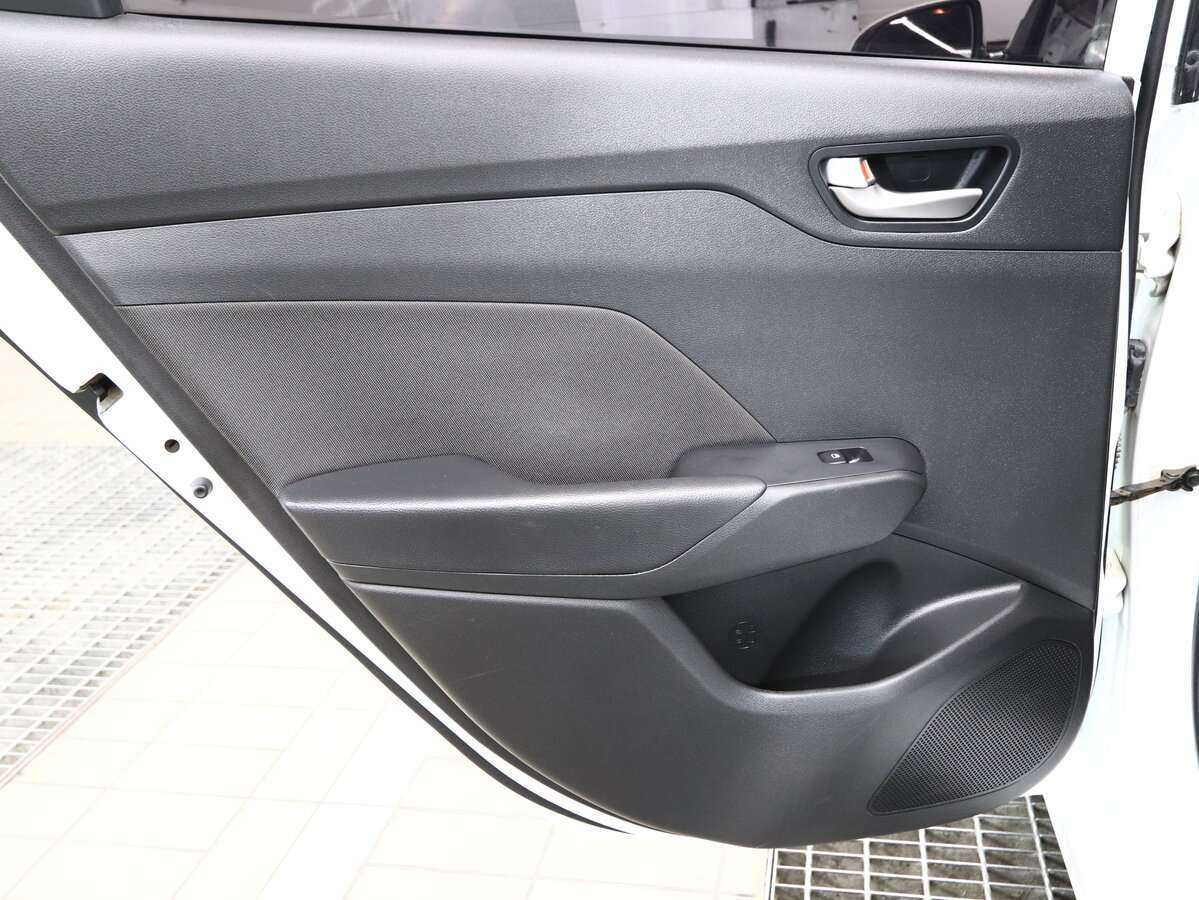 Б/У Хендай Солярис 2018 года. Фото: #12