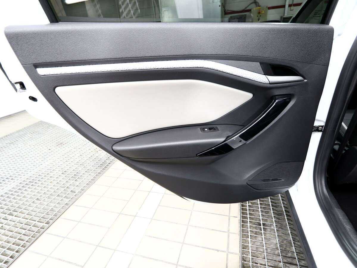 Б/У Лада (ВАЗ) Веста 2021 года. Фото: #10