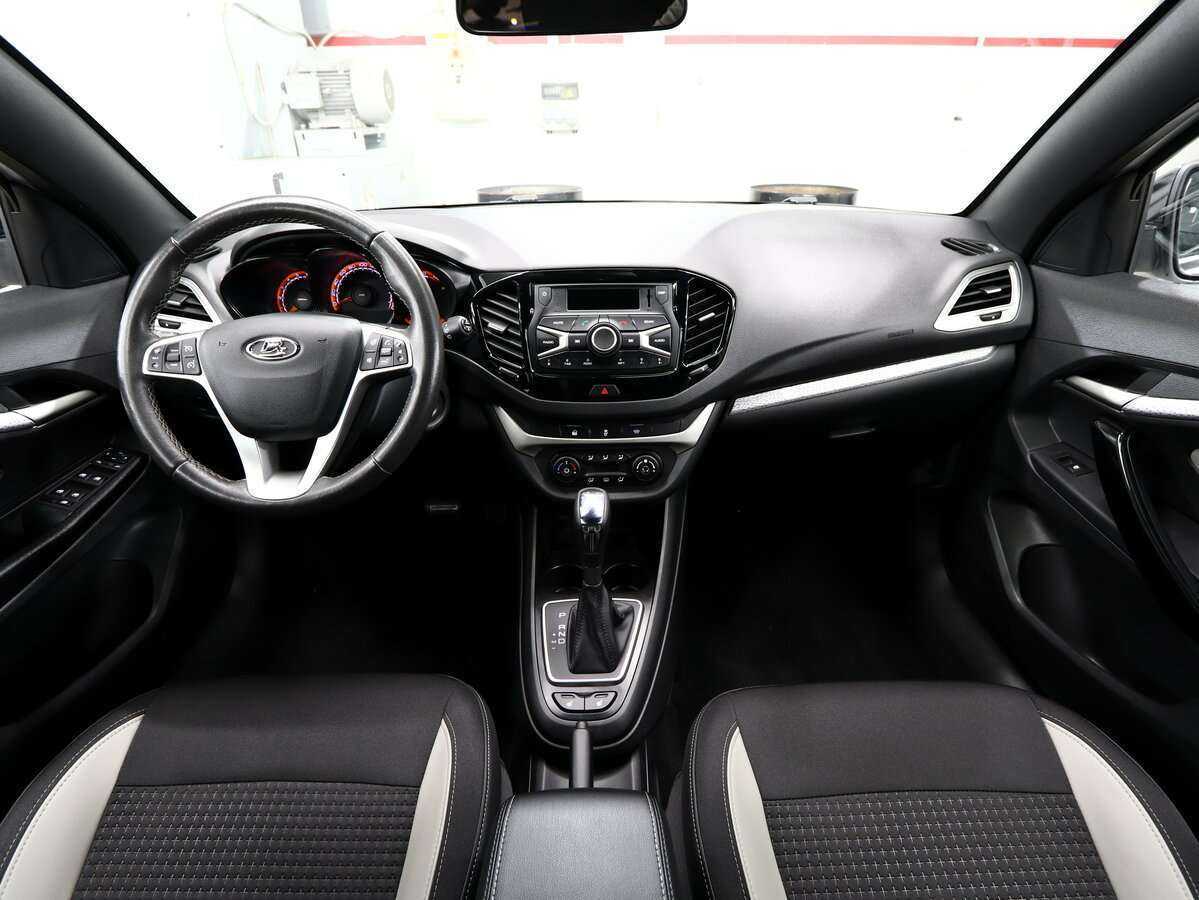 Б/У Лада (ВАЗ) Веста 2021 года. Фото: #14