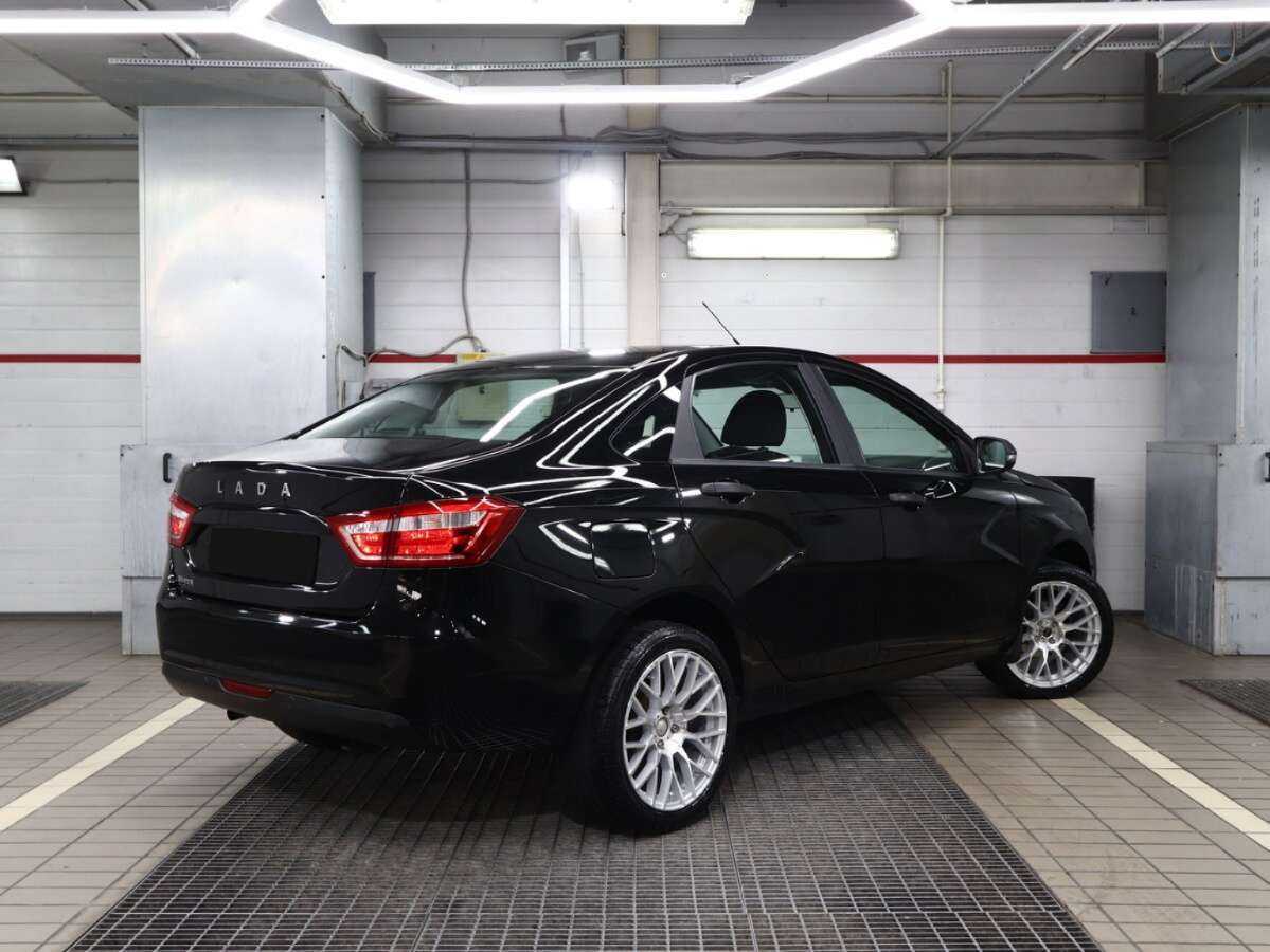 Б/У Лада (ВАЗ) Веста 2020 года. Фото: #3