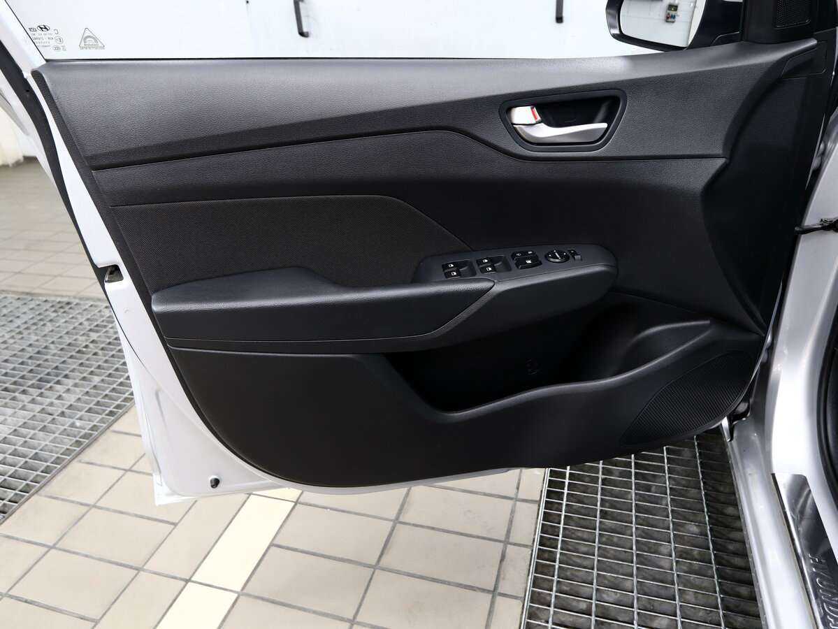 Б/У Хендай Солярис 2020 года. Фото: #13