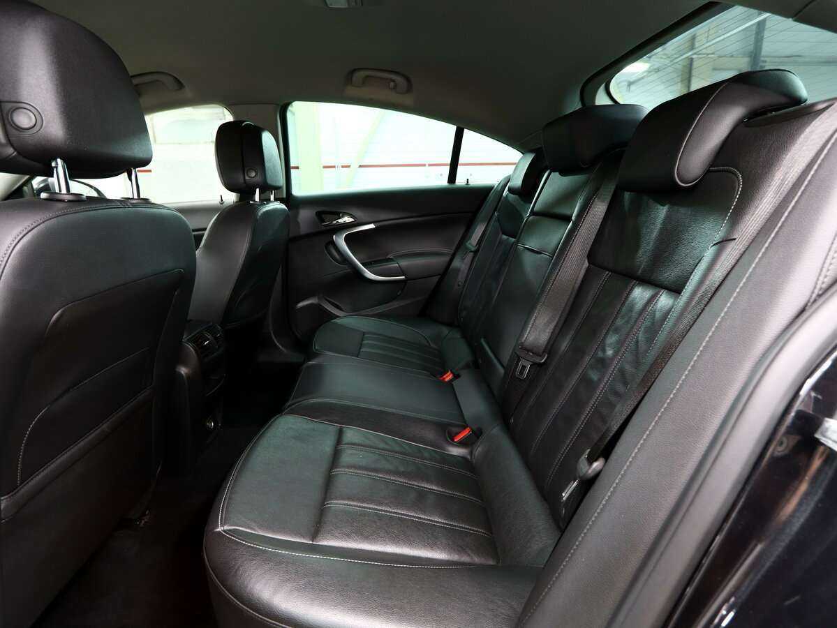 Б/У Опель Инсигния 2014 года. Фото: #19