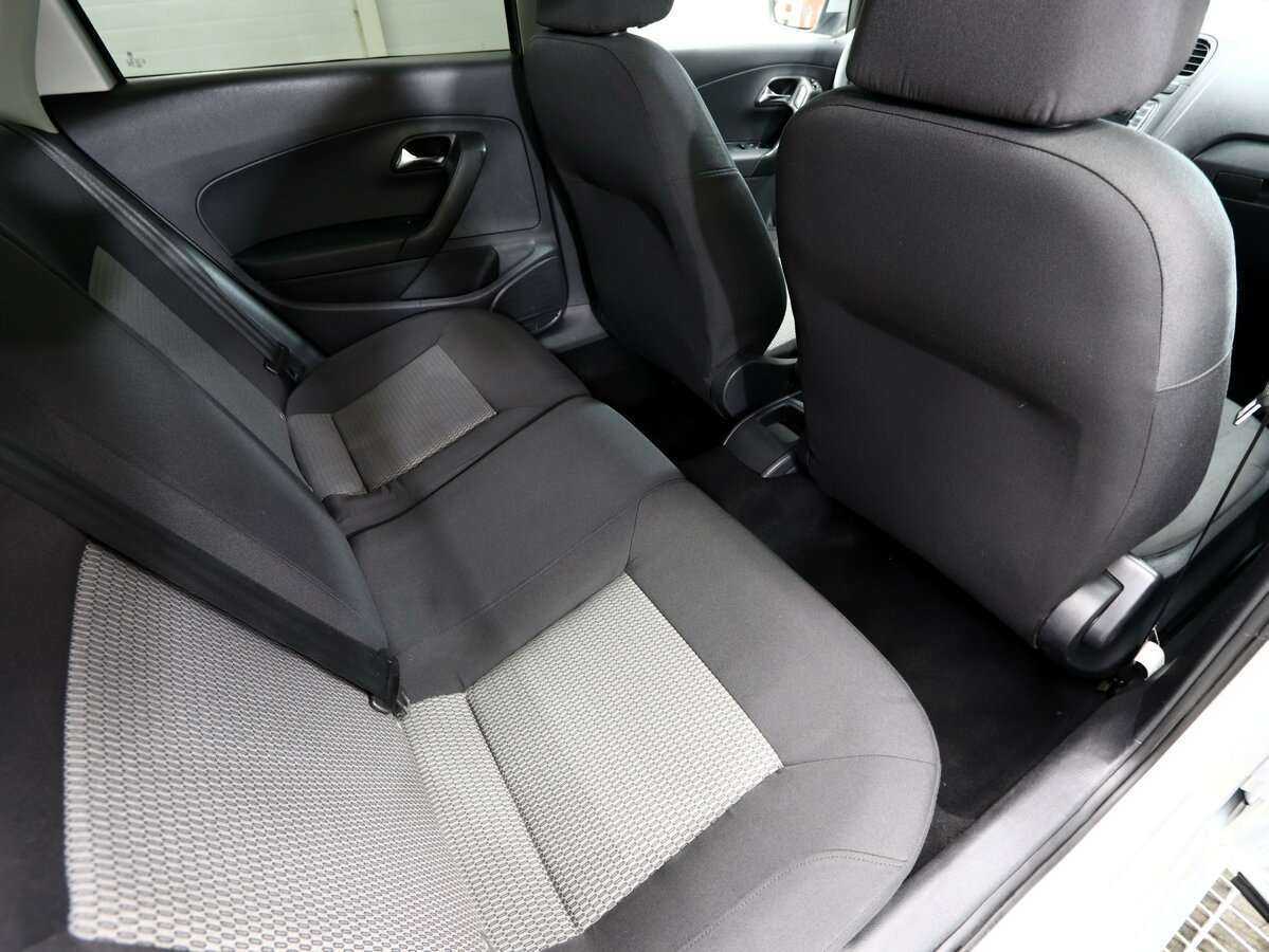 Б/У Фольксваген Поло 2012 года. Фото: #12