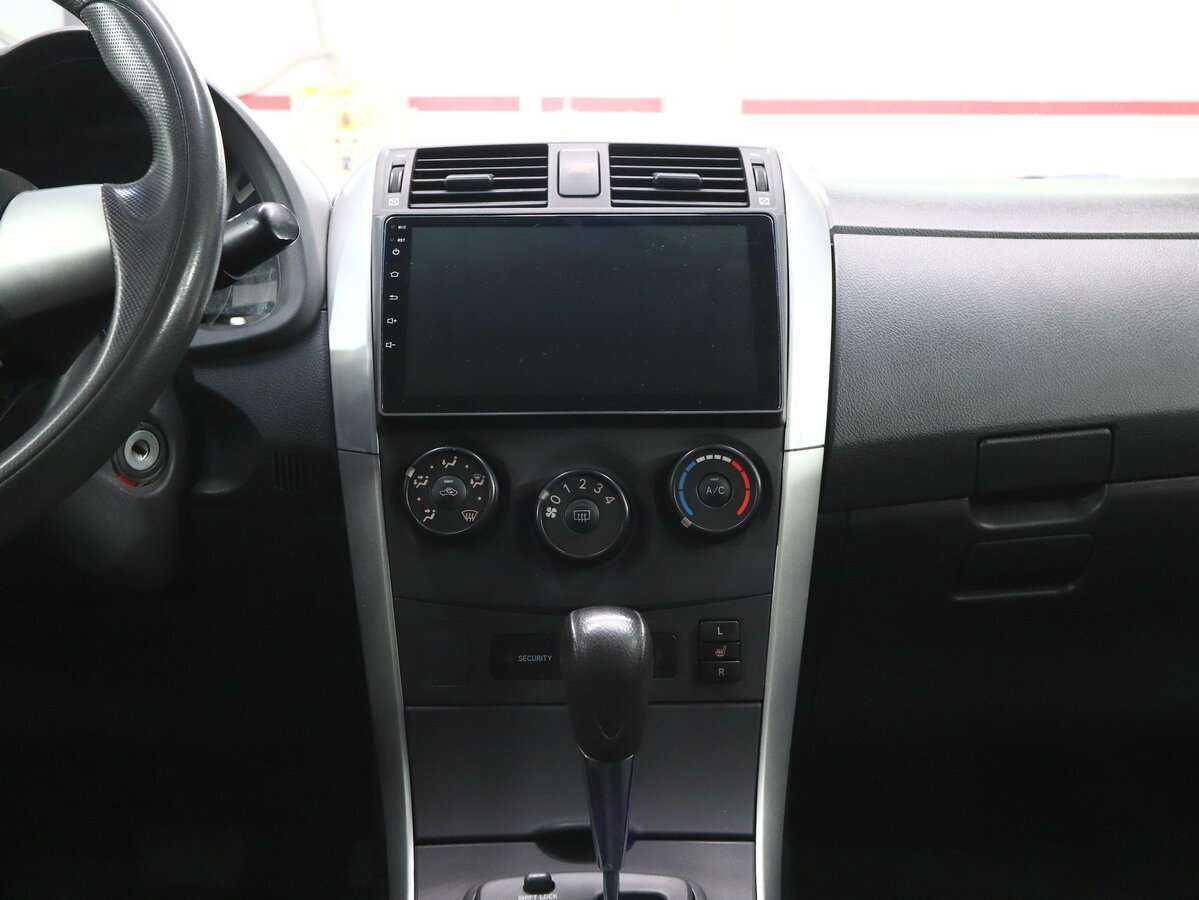 Б/У Тойота Королла 2012 года. Фото: #17