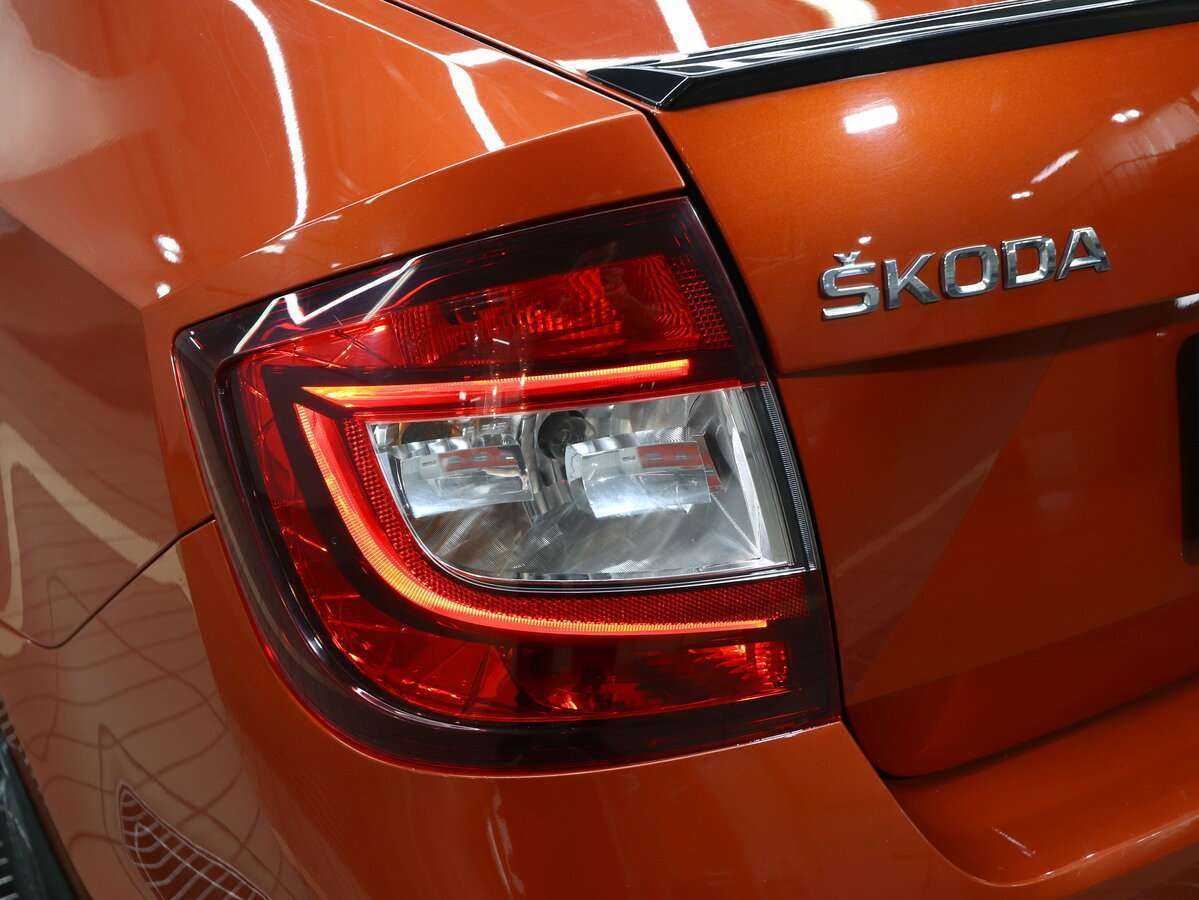 Б/У Шкода Рапид 2018 года. Фото: #5