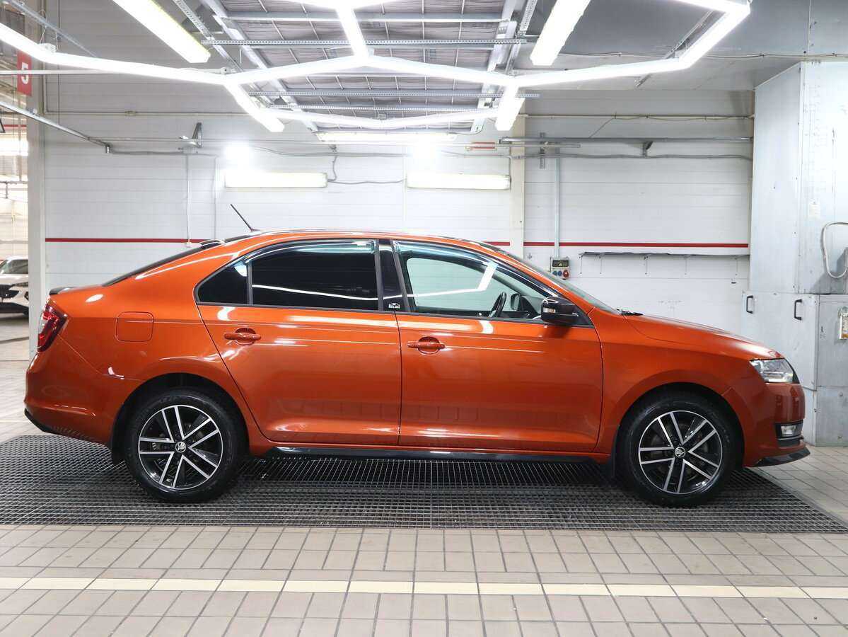 Б/У Шкода Рапид 2018 года. Фото: #13