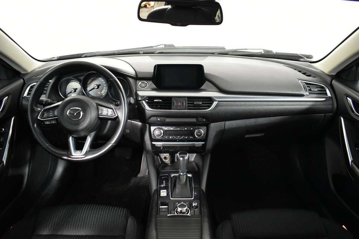 Б/У Мазда 6 2017 года. Фото: #9