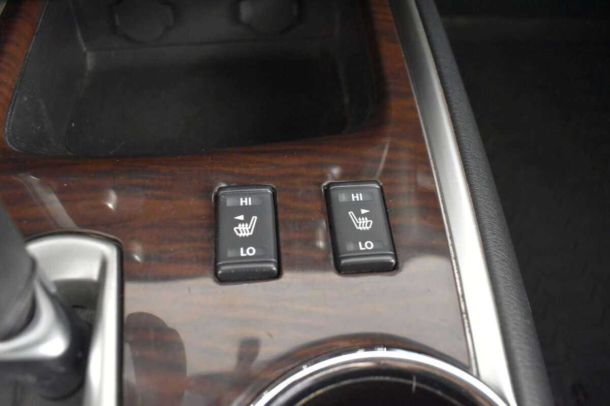 Б/У Ниссан Патфайндер 2015 года. Фото: #16