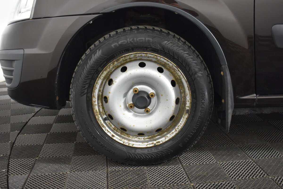 Б/У Лада (ВАЗ) Ларгус 2018 года. Фото: #6