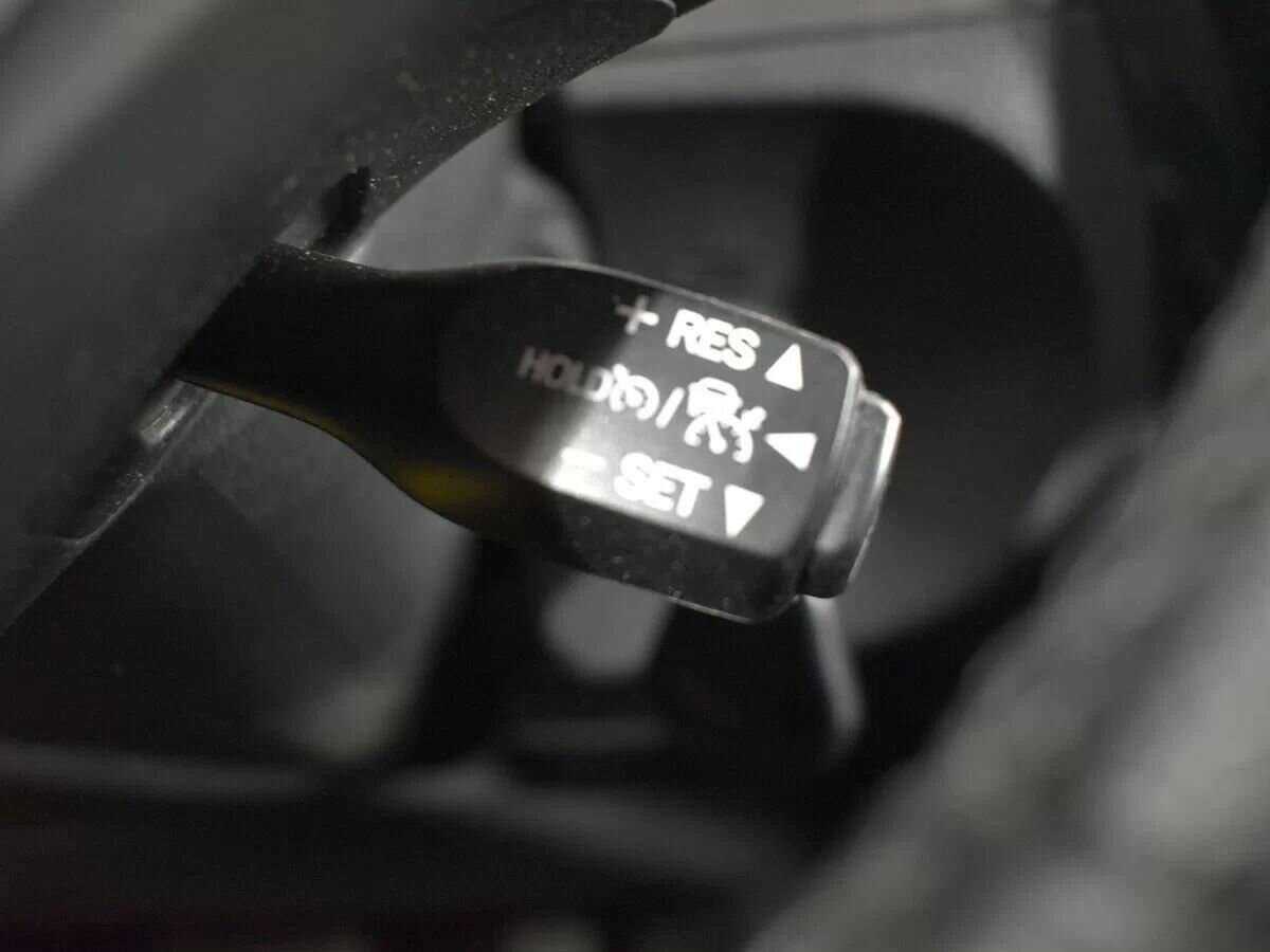 Б/У Тойота Королла 2018 года. Фото: #15