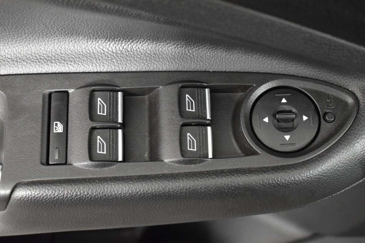 Б/У Форд Куга 2017 года. Фото: #23