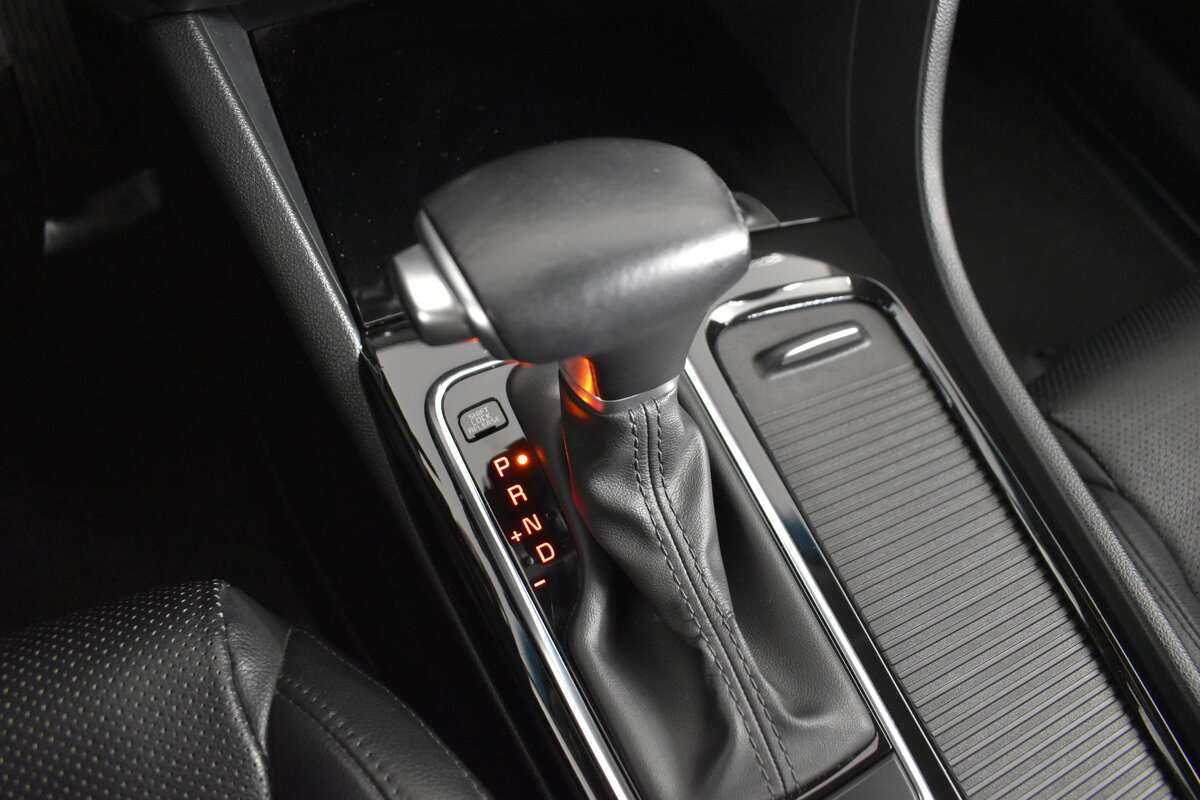 Б/У Киа Оптима 2016 года. Фото: #20