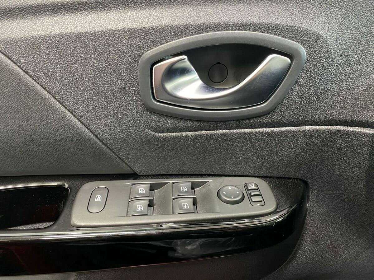 Б/У Рено Каптюр 2020 года. Фото: #17