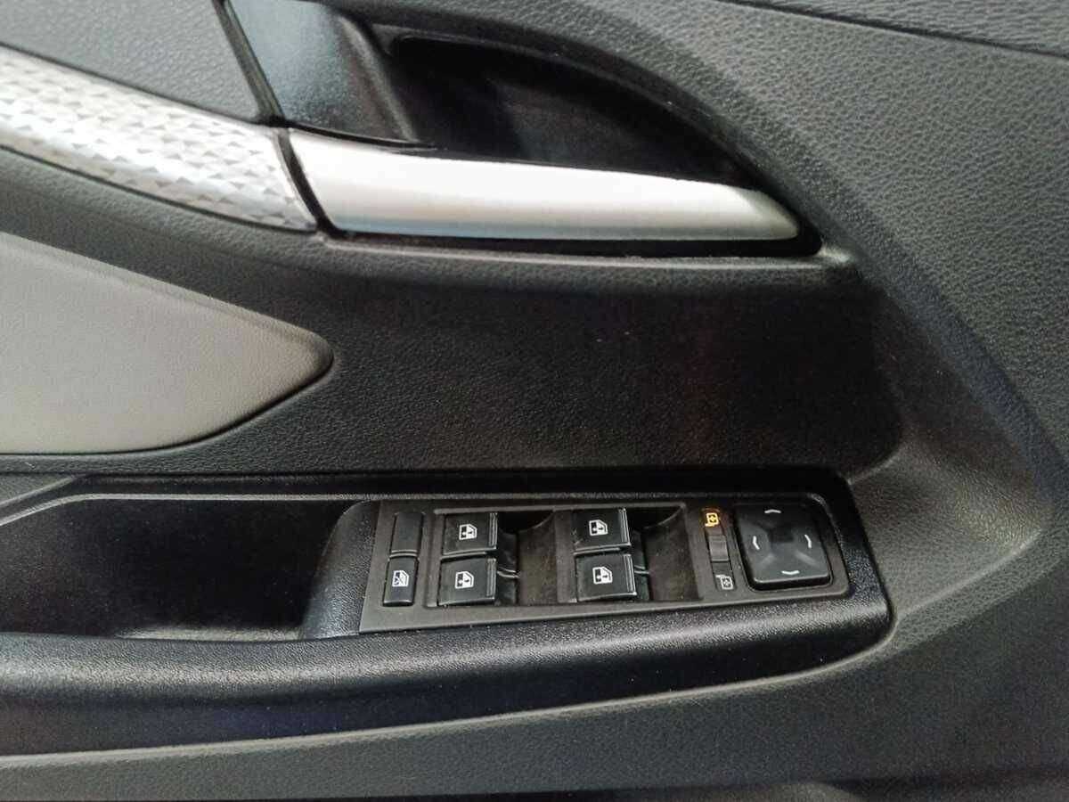 Б/У Лада (ВАЗ) Веста 2021 года. Фото: #17