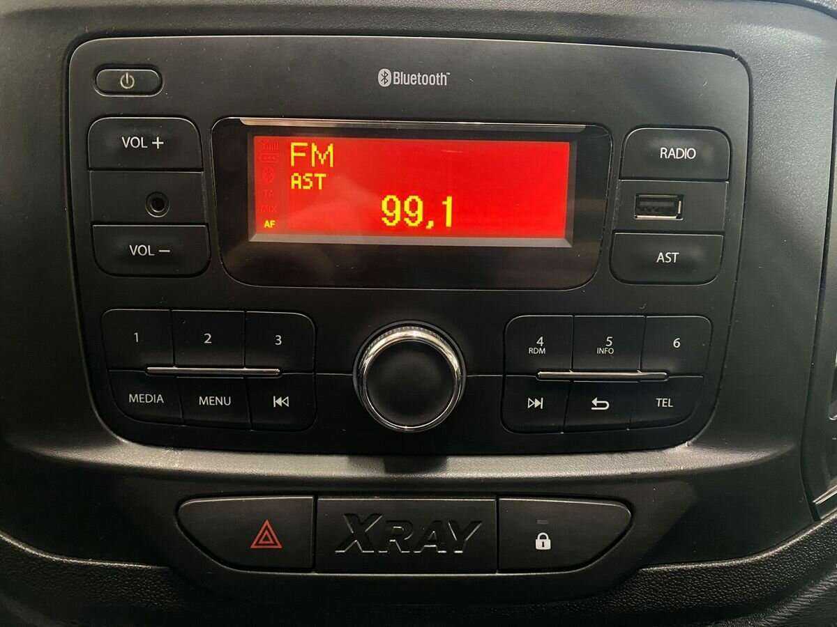 Б/У Лада (ВАЗ) ИКСРЭЙ 2018 года. Фото: #12