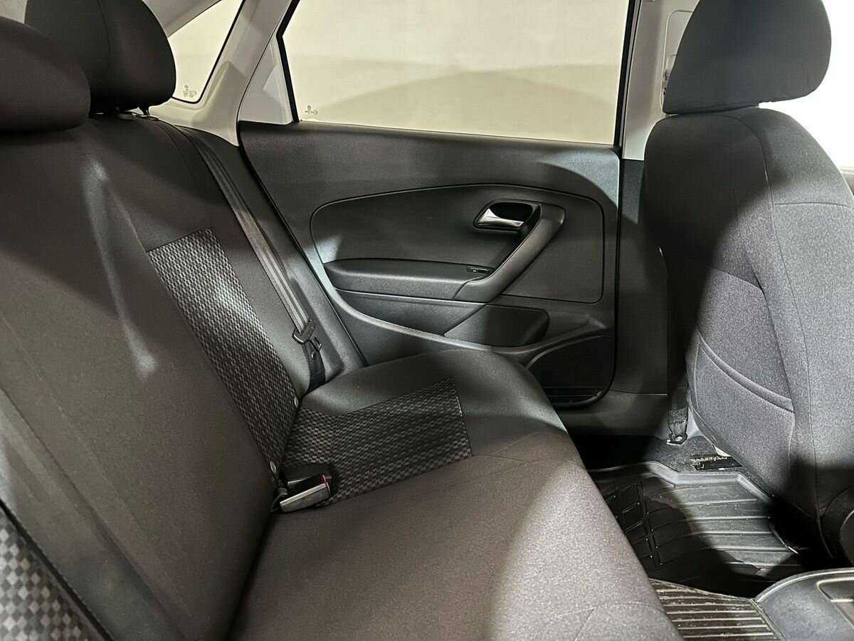 Б/У Фольксваген Поло 2019 года. Фото: #9