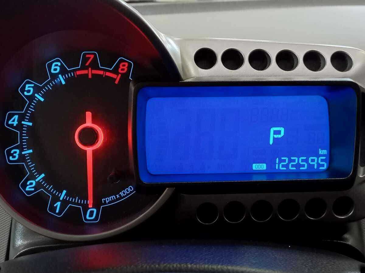 Б/У Шевроле Авео 2013 года. Фото: #10