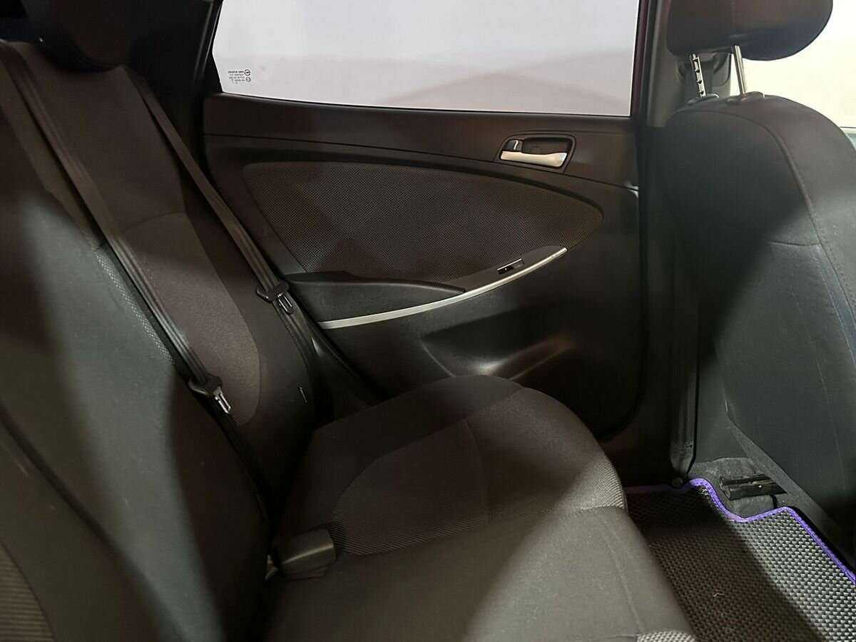 Б/У Хендай Солярис 2013 года. Фото: #10