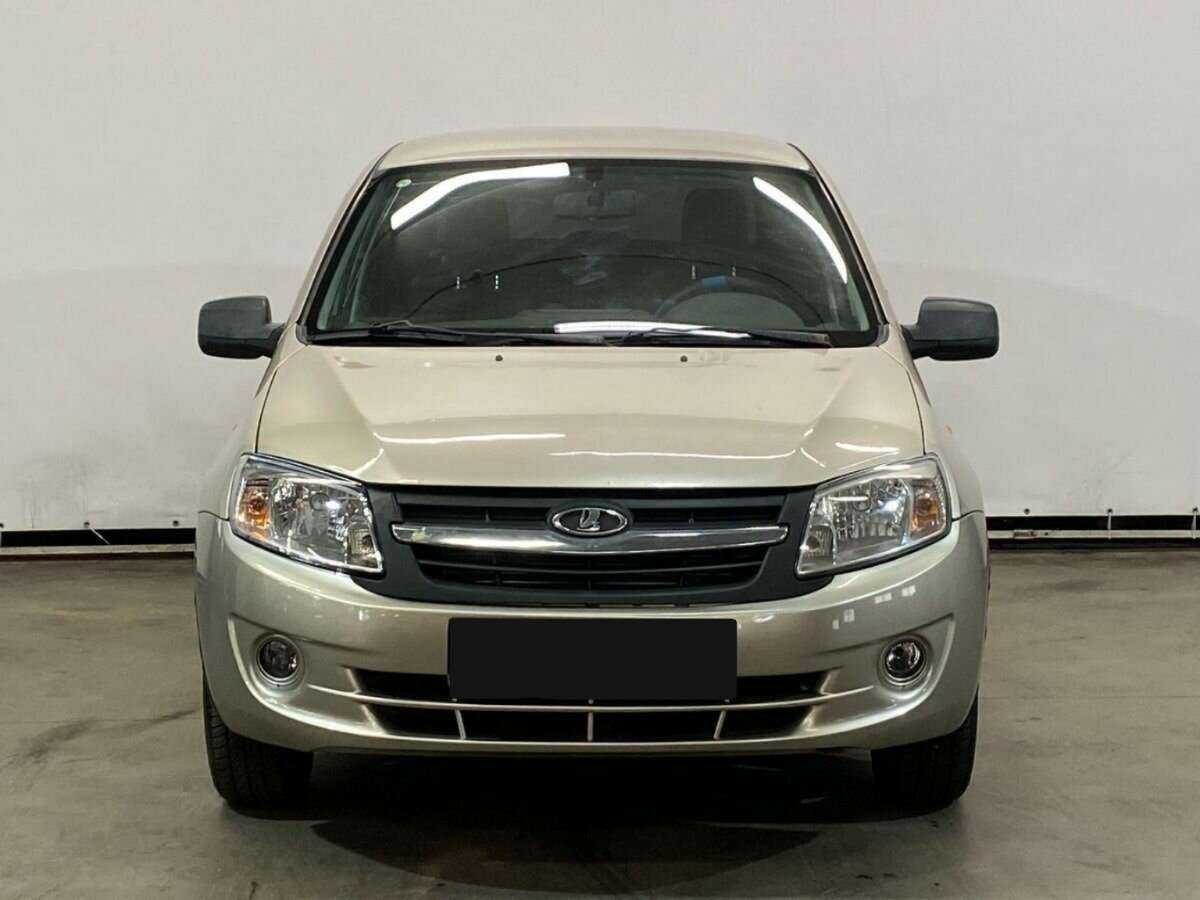 Б/У Лада (ВАЗ) Гранта 2012 года. Фото: #1