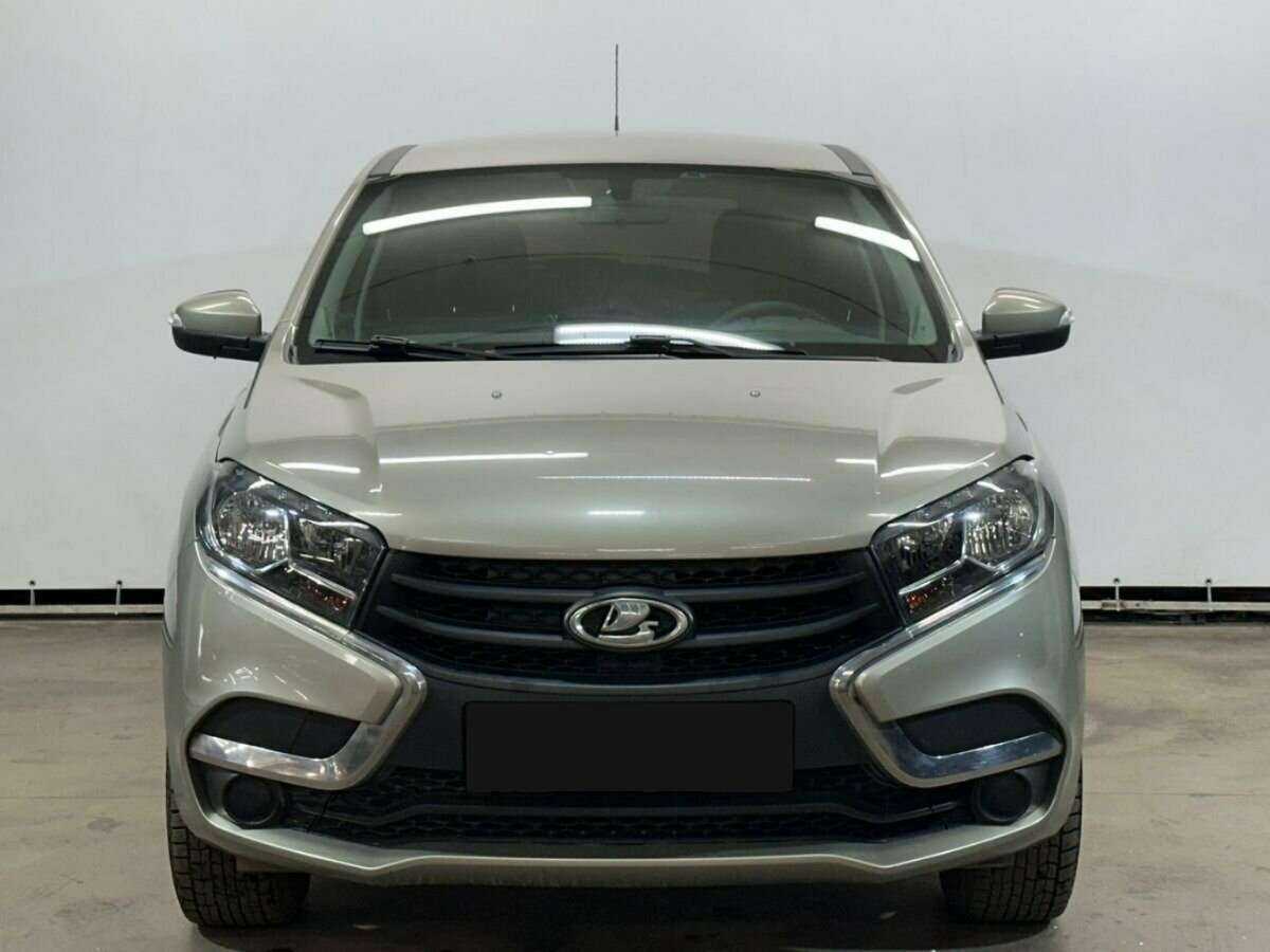 Б/У Лада (ВАЗ) ИКСРЭЙ 2016 года. Фото: #1