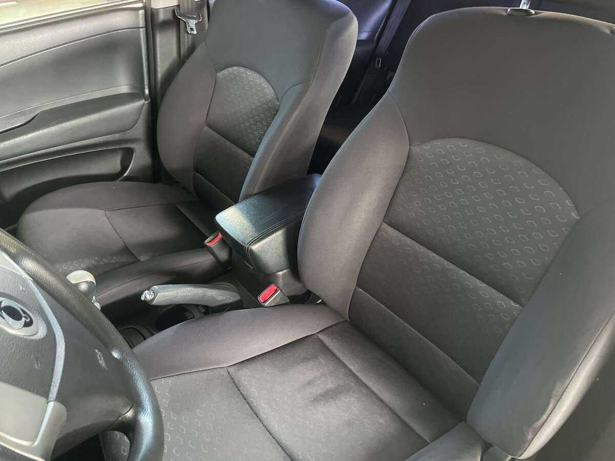 Б/У Сан-Ён Актион 2013 года. Фото: #12