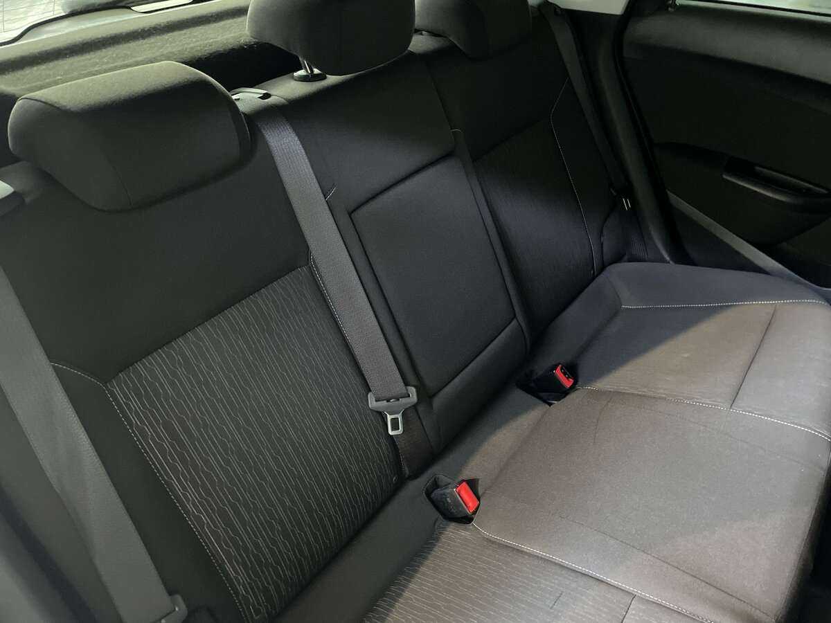 Б/У Опель Астра 2012 года. Фото: #18