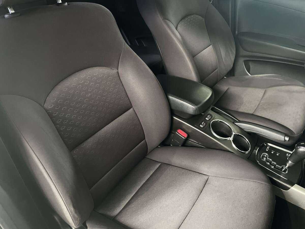 Б/У Сан-Ён Актион 2012 года. Фото: #16