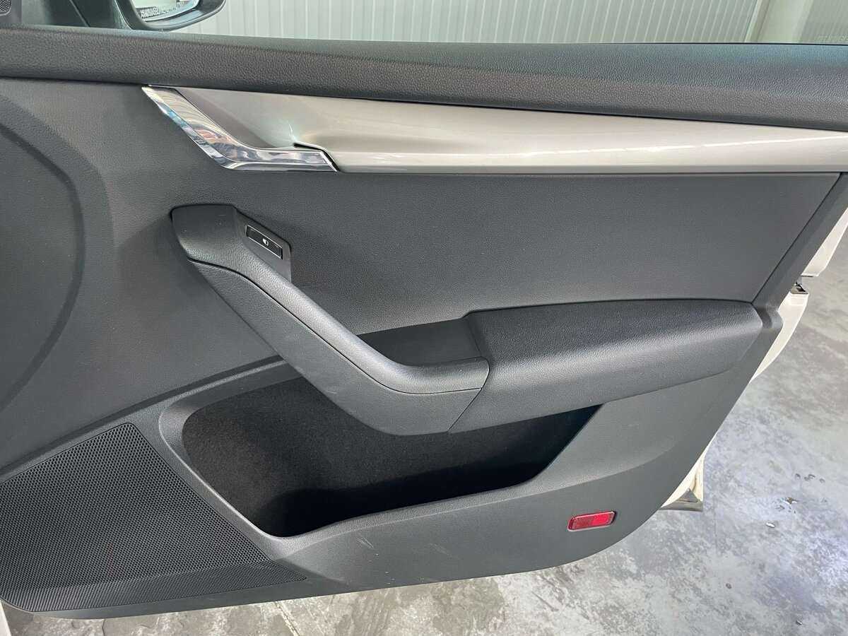 Б/У Шкода Октавия 2013 года. Фото: #18