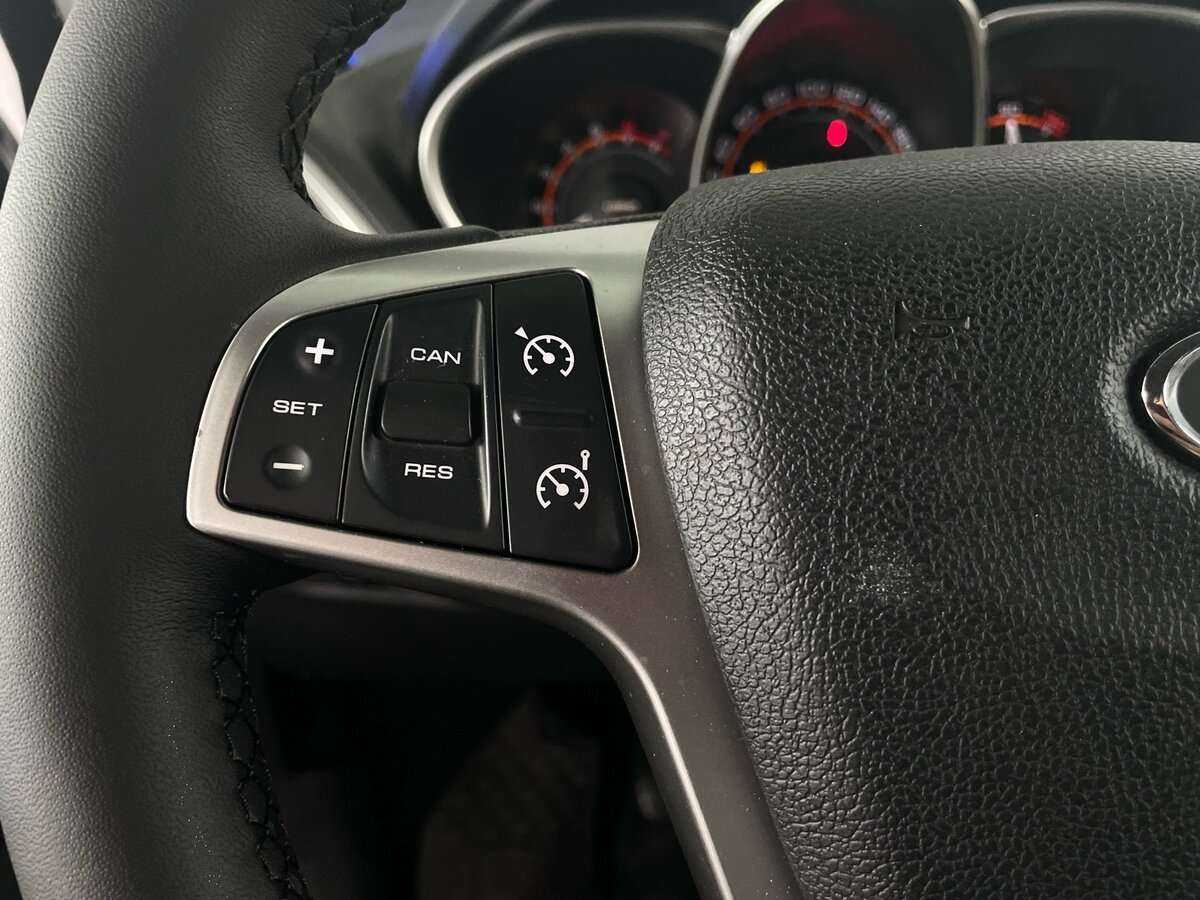 Б/У Лада (ВАЗ) Веста 2018 года. Фото: #10