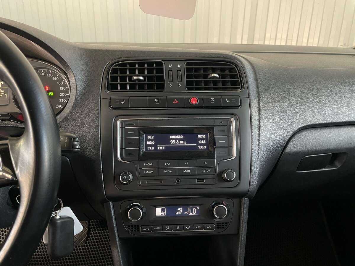 Б/У Фольксваген Поло 2018 года. Фото: #11