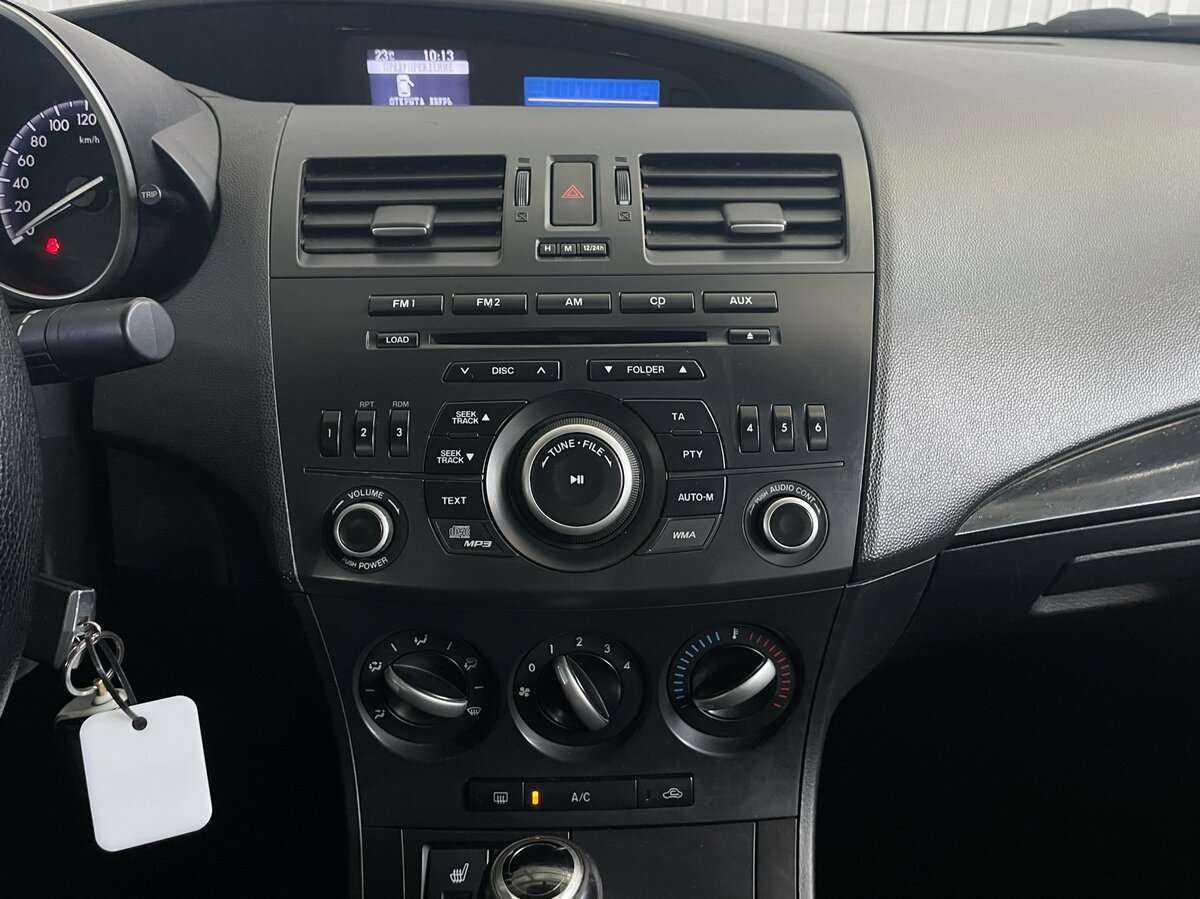 Б/У Мазда 3 2012 года. Фото: #10