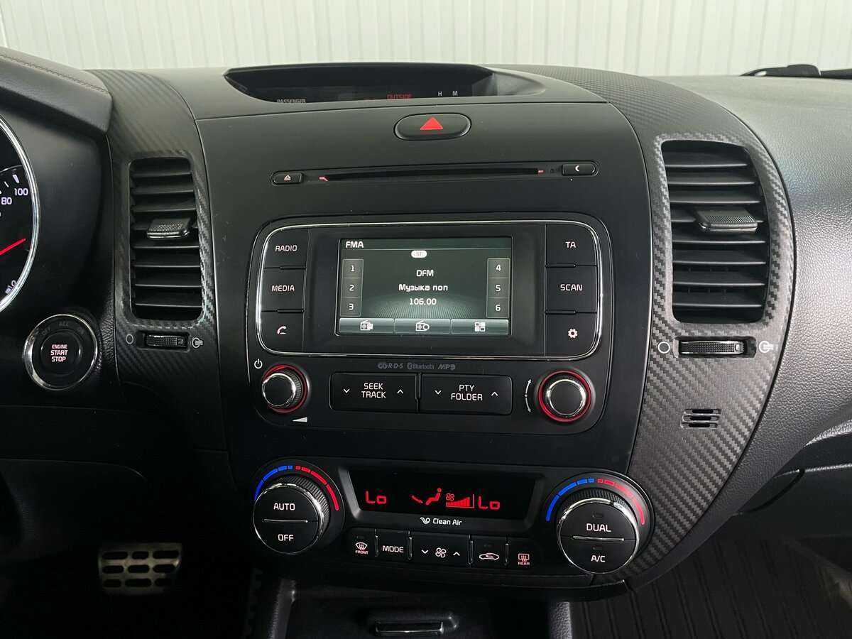 Б/У Киа Церато 2014 года. Фото: #9