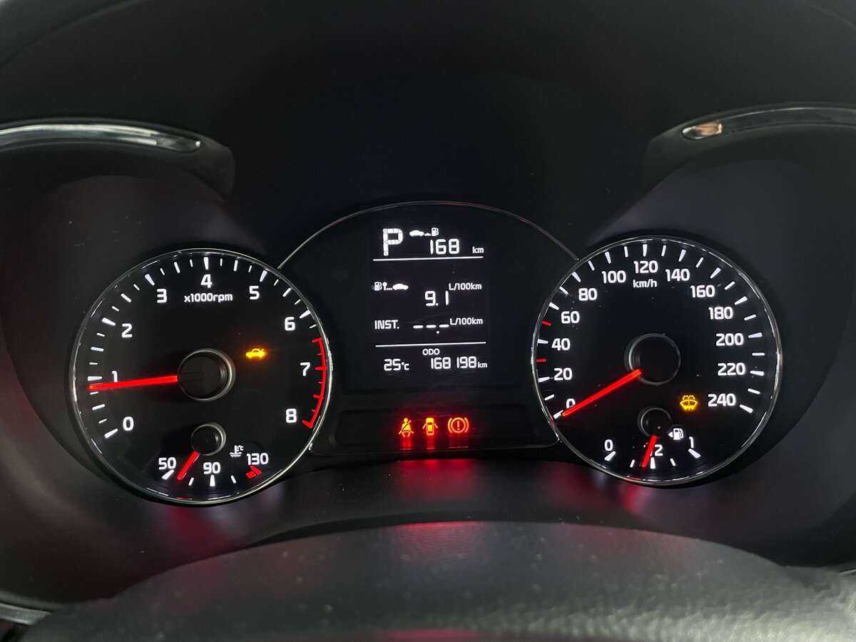 Б/У Киа Церато 2017 года. Фото: #10