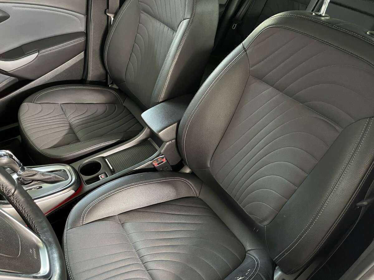 Б/У Опель Астра 2014 года. Фото: #15