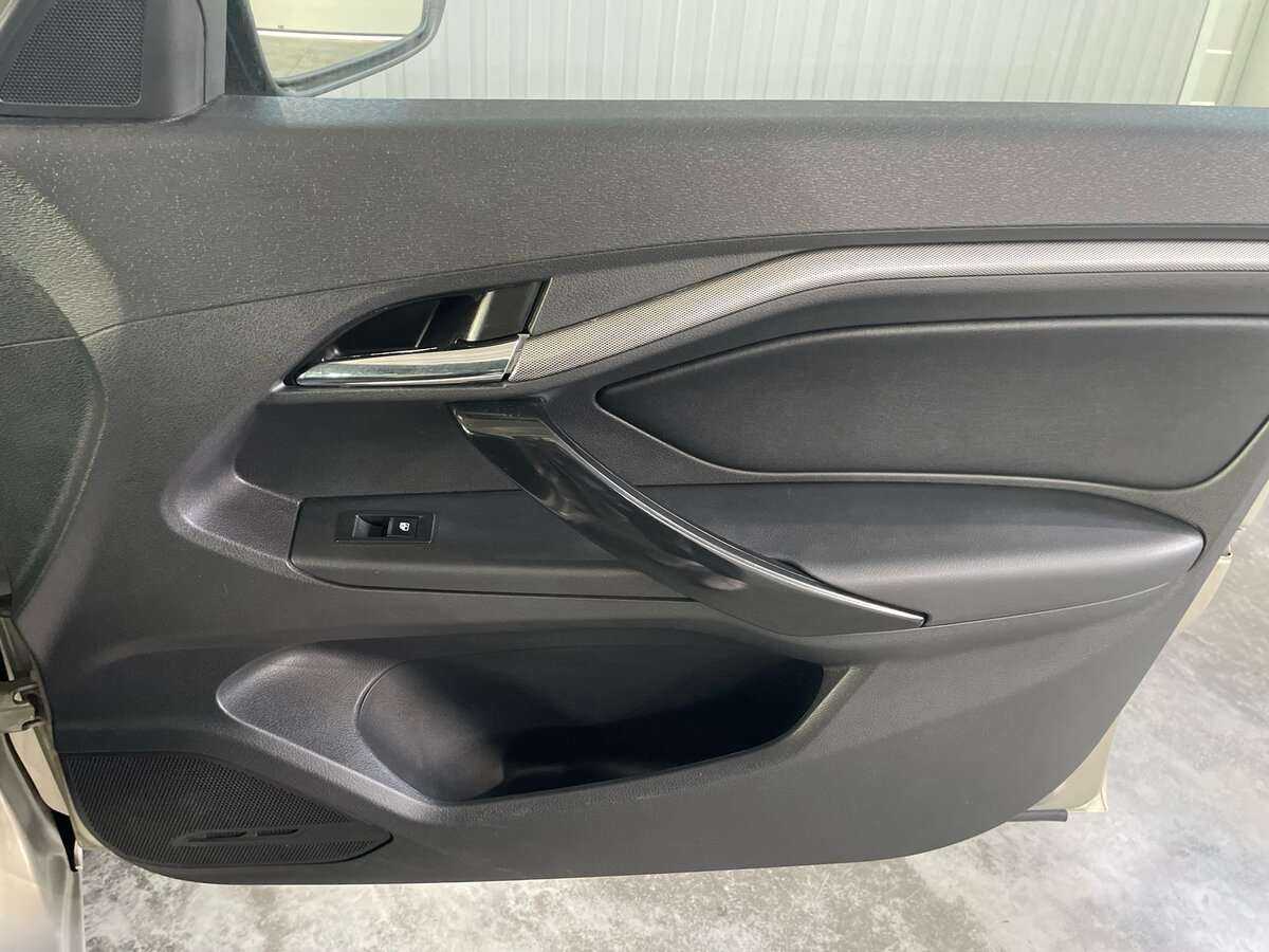 Б/У Лада (ВАЗ) Веста 2017 года. Фото: #20