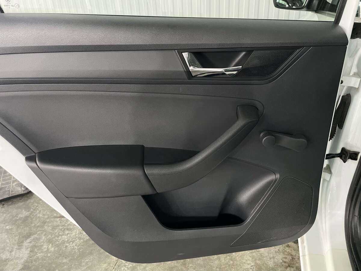 Б/У Шкода Рапид 2019 года. Фото: #16