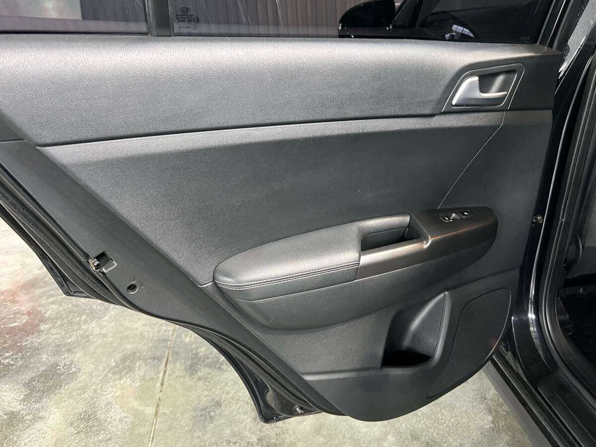 Б/У Киа Спортейдж 2016 года. Фото: #15