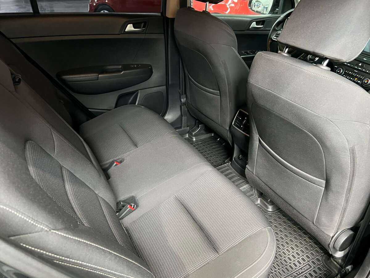 Б/У Киа Спортейдж 2016 года. Фото: #17